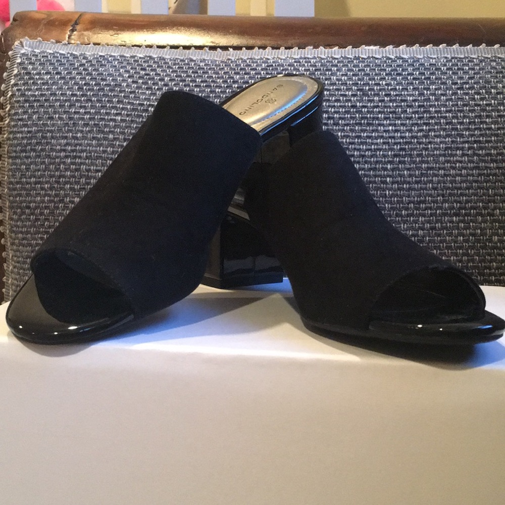 Shoe